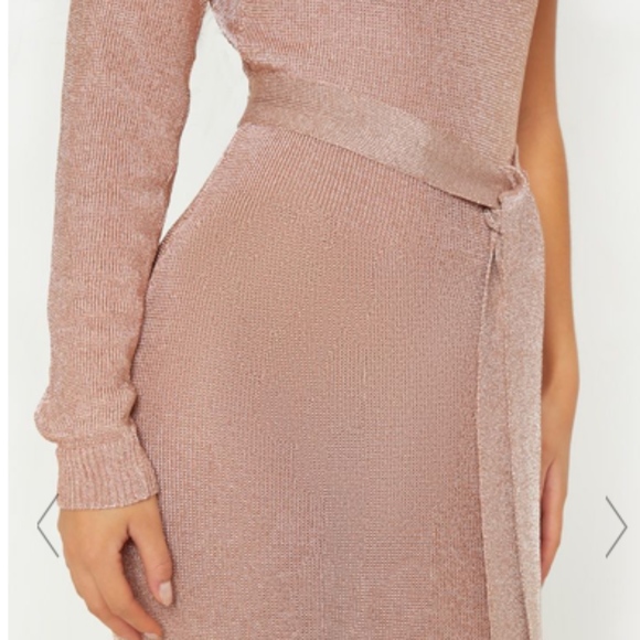 rose Gold one shoulder - Picture 3 of 3